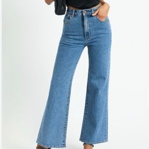 Rollas East Coast Crop Flare Jeans
